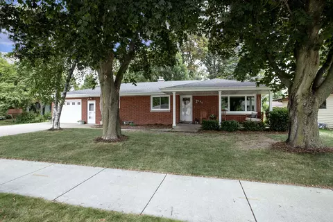204 Fillmore St, Kaukauna, WI 54130