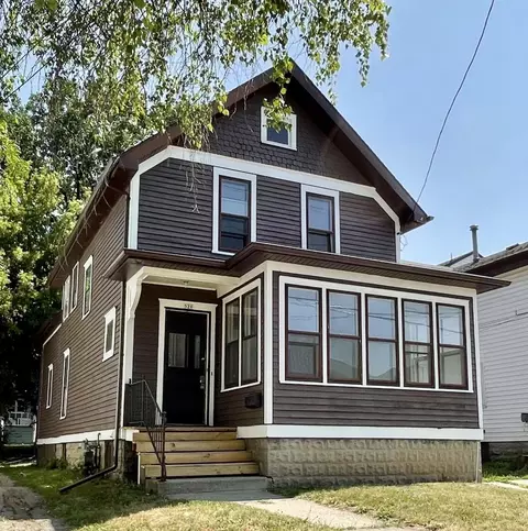 520 High Ave, Oshkosh, WI 54901