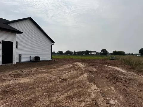 N9281 Touchdown Drive, Appleton, WI 54915 photo 3
