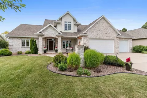 972 Green Ridge Dr, De Pere, WI 54115