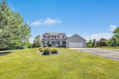 2081 St Kilian Rd, New Franken, WI 54229