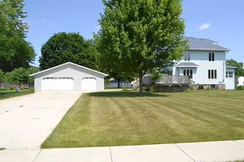 684 S Park Ave, Fond Du Lac, WI 54935