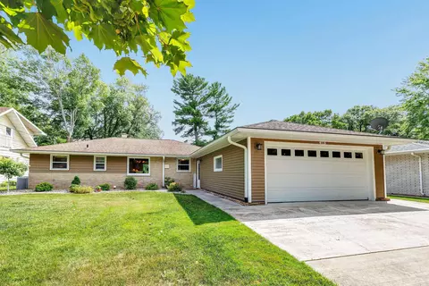 550 River Hts, Shawano, WI 54166