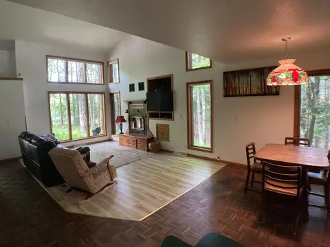 w12396 Roosevelt Road, Gresham, WI 54128 photo 8