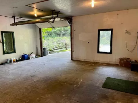 w12396 Roosevelt Road, Gresham, WI 54128 photo 24