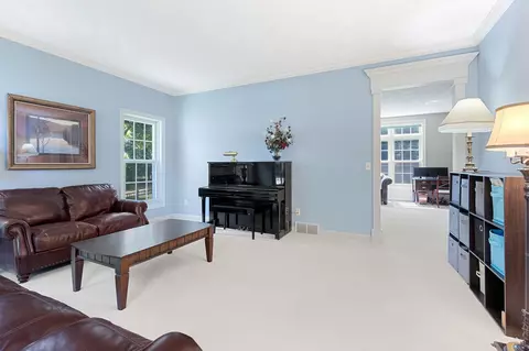 213 E Castlebury Ln, Appleton, WI 54913 photo 15