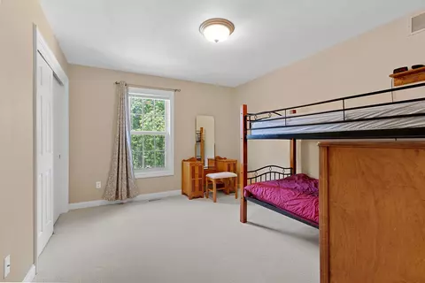 213 E Castlebury Ln, Appleton, WI 54913 photo 29