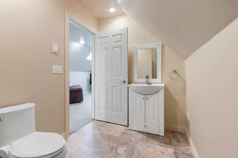 213 E Castlebury Ln, Appleton, WI 54913 photo 38