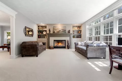 213 E Castlebury Ln, Appleton, WI 54913 photo 12