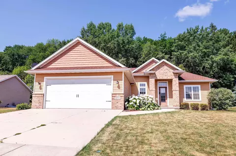 671 Woodrow St, Denmark, WI 54208