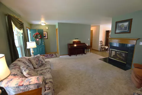 948 Eagle Dr, Sobieski, WI 54171 photo 7