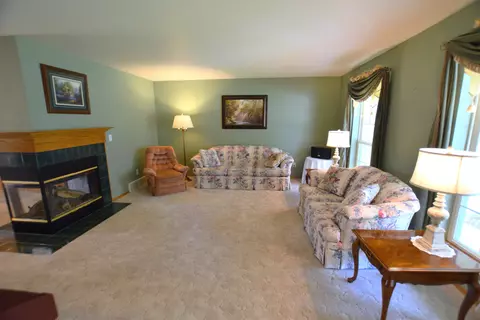 948 Eagle Dr, Sobieski, WI 54171 photo 4