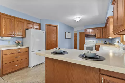 2515 S Greenview St, Appleton, WI 54915 photo 12
