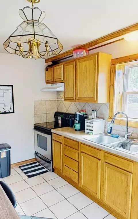 1601 S Jackson St, Appleton, WI 54915 photo 5