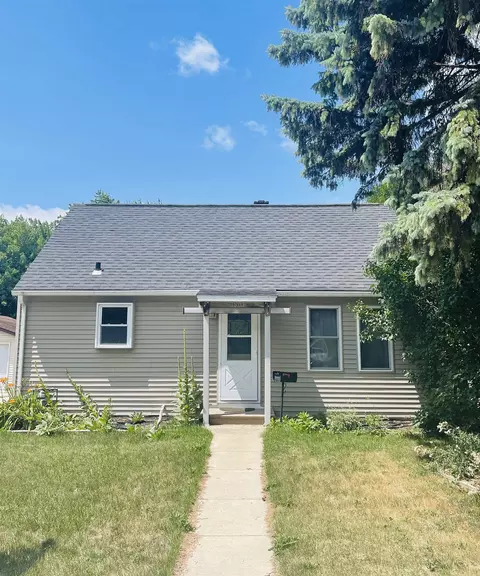 1601 S Jackson St, Appleton, WI 54915 photo 2
