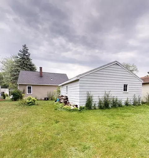 1601 S Jackson St, Appleton, WI 54915 photo 4