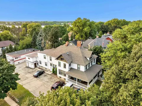 503 N Broadway St, De Pere, WI 54115