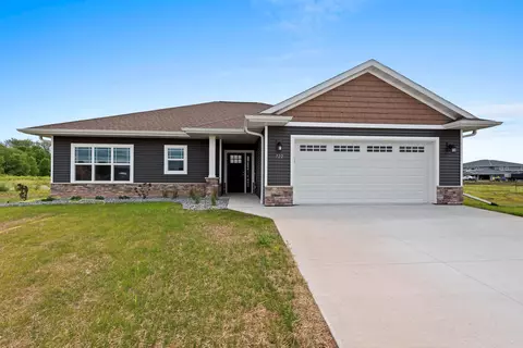 722 Tambour Ct, De Pere, WI 54115