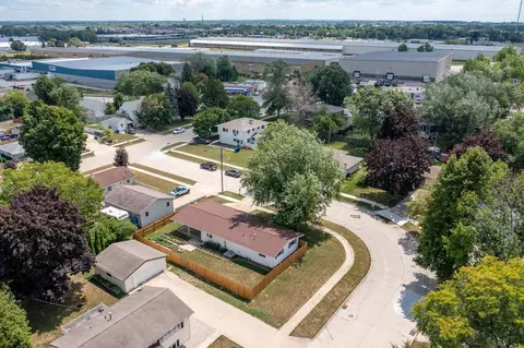 16 N Linden Ln, Appleton, WI 54915 photo 8