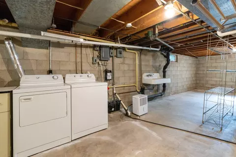 610 W Sunset Ave, Appleton, WI 54911 photo 31