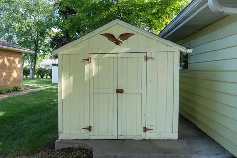 610 W Sunset Ave, Appleton, WI 54911 photo 9