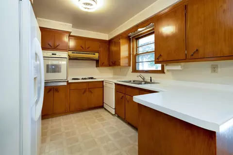 610 W Sunset Ave, Appleton, WI 54911 photo 17