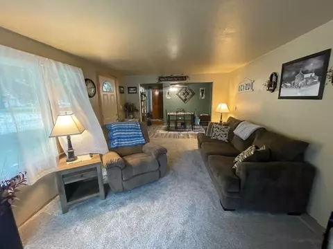 1046 Metomen St, Ripon, WI 54971 photo 9