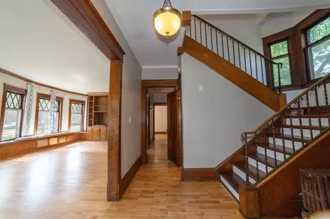 623 S State St, Appleton, WI 54911 photo 6