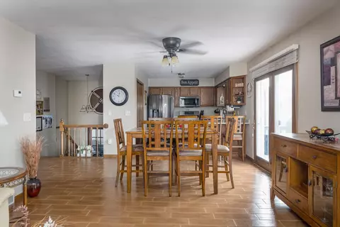740 E Scott St, Omro, WI 54963 photo 22