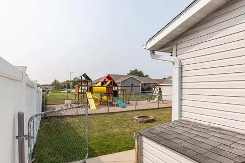 740 E Scott St, Omro, WI 54963 photo 20