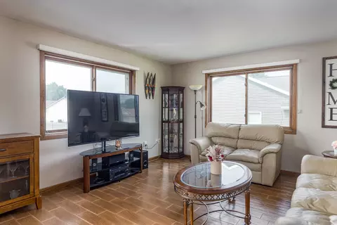 740 E Scott St, Omro, WI 54963 photo 39