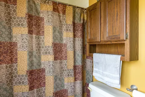 740 E Scott St, Omro, WI 54963 photo 9