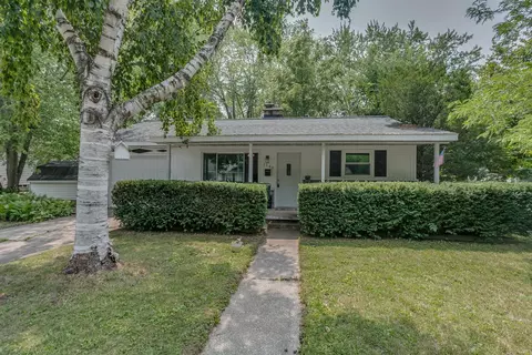 1149 Langlade Ave, Green Bay, WI 54304