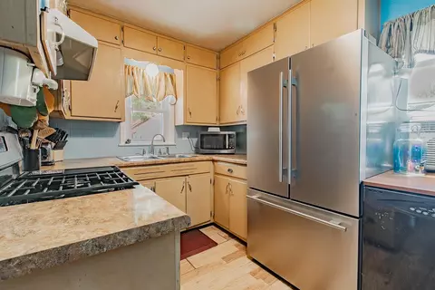 1524 N Viola St, Appleton, WI 54911 photo 9