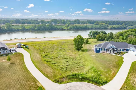 Eagle Landing Court, Wrightstown, WI 54180