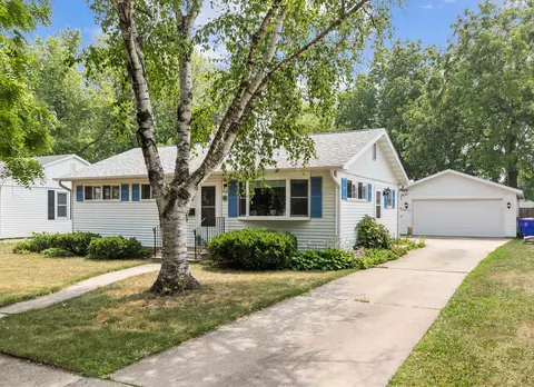1831 E Melrose Ave, Appleton, WI 54911