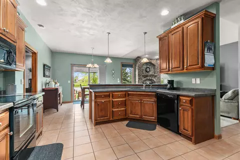 n9107 Hedgerow Drive, Appleton, WI 54915 photo 9