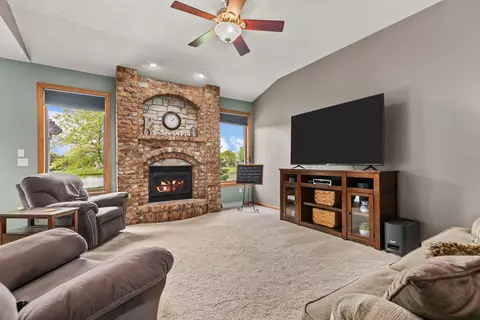 n9107 Hedgerow Drive, Appleton, WI 54915 photo 6