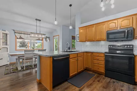 w5918 Sweet William Drive, Appleton, WI 54915 photo 11