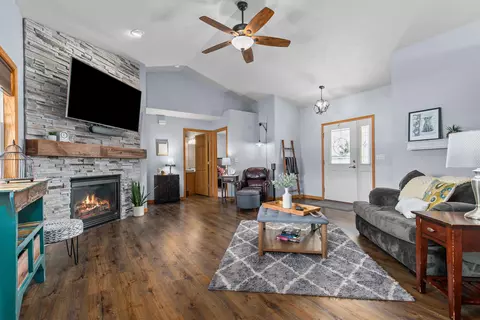 w5918 Sweet William Drive, Appleton, WI 54915 photo 5