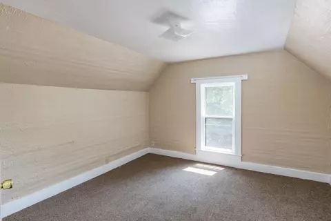 802 W Spring St, Appleton, WI 54914 photo 4