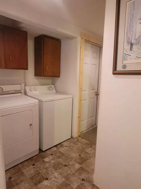 430 E State St, Iola, WI 54945 photo 20