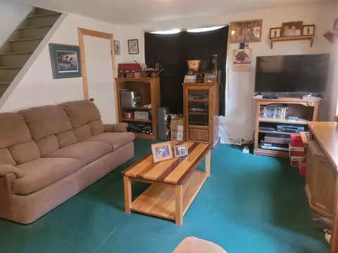 430 E State St, Iola, WI 54945 photo 10