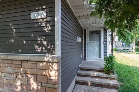 511 S State St, Appleton, WI 54911 photo 2