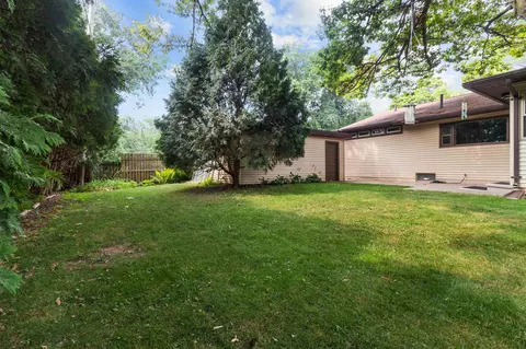 1212 S Memorial Dr, Appleton, WI 54915 photo 21