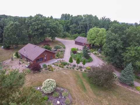 n4950 County Road G, Wild Rose, WI 54984