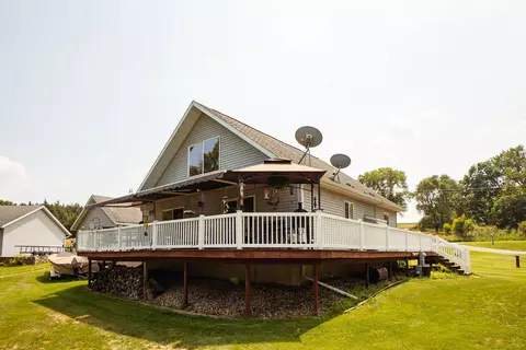 w6986 Puckaway Road, Markesan, WI 53946