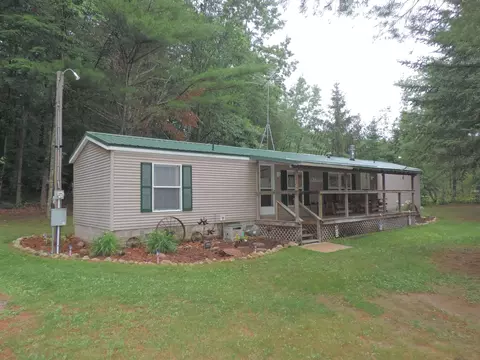12255 Lonzo Ln, White Lake, WI 54491