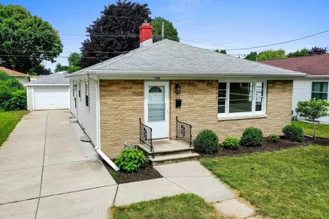 1108 Biemeret St, Green Bay, WI 54304