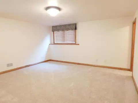 1334 N Lake Ct, Appleton, WI 54913 photo 24